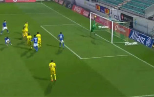 Cláudio Ramos garante três pontos em defesa vistosa – CD Tondela 3-1 CD Feirense