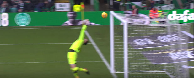 Craig Gordon espetacular em duas defesas no Celtic FC 0-0 Rangers FC