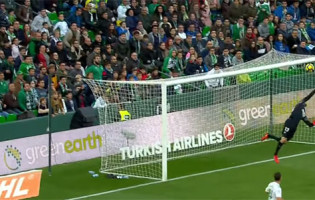 Ter Stegen, Keylor Navas, Jan Oblak ou Neto Murara nas melhores defesas de 2017 na La Liga