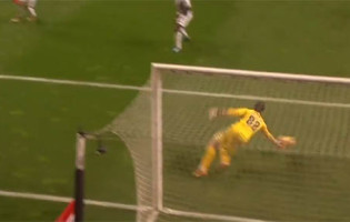 Pedro Trigueira vale passagem à final em seis defesas – Vitória FC 2-0 UD Oliveirense