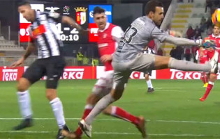 Ricardo Ferreira impede terceiro golo em defesa pouco ortodoxa – Portimonense SC 1-2 SC Braga