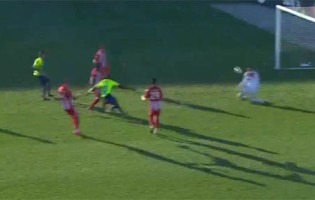 Adriano Facchini fecha baliza em três momentos – CD Aves 0-0 CS Marítimo