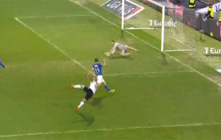 André Moreira fecha a baliza em sete momentos – Vitória SC 0-0 CF Os Belenenses