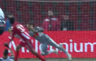 Ricardo Ferreira assina defesa vertiginosa – CD Aves 3-0 Portimonense SC