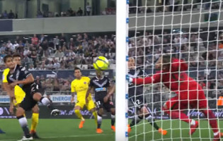 Benoît Costil e Alphonse Aréola dão um espetáculo de defesas – Bordeaux 0-1 PSG
