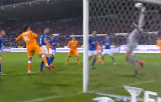 André Moreira garante vitória em duas defesas espetaculares – CF Os Belenenses 2-0 FC Porto