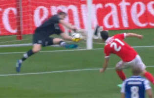 Iker Casillas fecha a baliza na velocidade de execução – SL Benfica 0-1 FC Porto