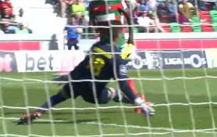 Jhonatan Luiz evita três golos entre precipitação – CS Marítimo 1-1 Moreirense FC