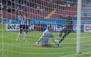 Leonardo Navacchio estreia-se e evita sete golos – GD Chaves 2-1 Portimonense SC