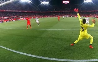 Miguel Ángel Moyá em duas defesas espetaculares – Sevilla FC 1-0 Real Sociedad