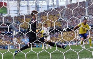 Cho Hyun-Woo começa Mundial’2018 a titular e aparece em vários lances – Suécia 1-0 Coreia do Sul