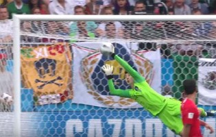 Cho Hyun-Woo voa em defesa espetacular – Coreia do Sul 1-2 México