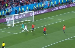 David De Gea: primeira defesa no Mundial’2018 surgiu 205 minutos depois