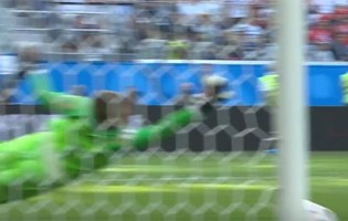 Jordan Pickford aparece em defesa vistosa a adiar derrota e quarto lugar da Inglaterra no Mundial’2018