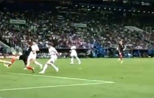 Jordan Pickford aparece em defesa de qualidade antes de eliminação da Inglaterra na meia-final do Mundial’2018