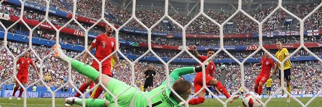 Jordan Pickford destaca-se em três defesas e leva Inglaterra às meias-finais do Mundial’2018