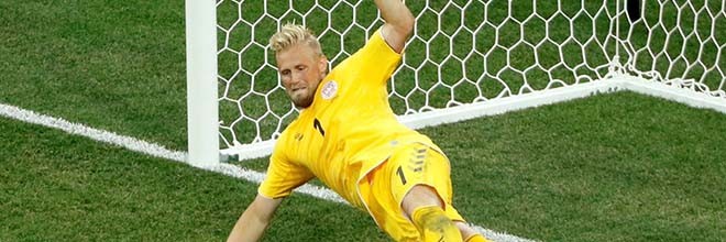 Kasper Schmeichel defende penalti aos 115′ e mais dois na decisão e eliminação da Dinamarca no Mundial’2018