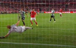 Romain Salin brilhou com duas defesas de qualidade entre nove executadas – SL Benfica 1-1 Sporting CP