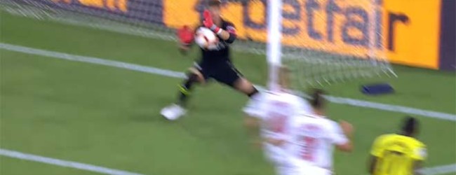 Tomas Vaclik fecha a baliza contra catorze remates – Sevilla FC 0-0 Villarreal CF