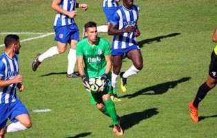 Cajó Azevedo chega ao quinto jogo consecutivo sem sofrer pelo FC Vizela no Campeonato de Portugal