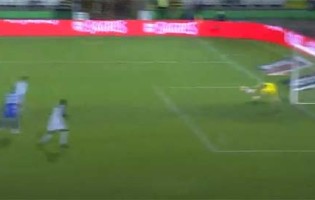 Iker Casillas fecha a baliza em dois desvios – Vitória FC 0-2 FC Porto