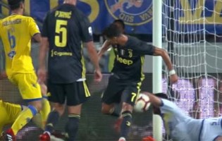 Marco Sportiello evita vários golos até aos 80 minutos – Frosinone 0-2 Juventus FC