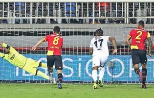 Beto Pimparel defende sexto penalti em nove enfrentados no clube – Göztepe SK 2-0 Besiktas