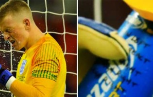 Jordan Pickford e Martyn Margetson voltam a usar garrafa de água como cábula para os penaltis
