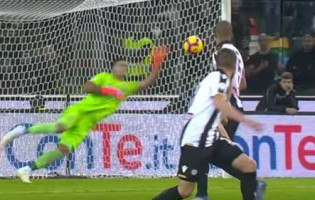 Juan Musso dá espetáculo em várias defesas – Udinese 0-1 AC Milan