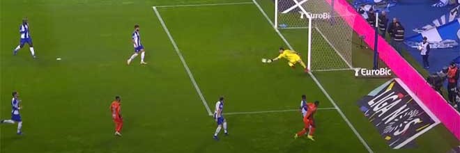 Iker Casillas protagoniza desvio espetacular – FC Porto 4-1 Portimonense SC