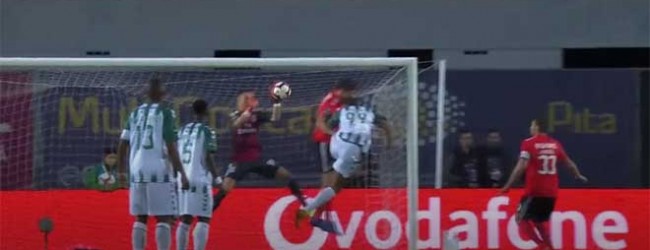 Odisseas Vlachodimos vale pontos em defesa de última instância – Vitória FC 0-1 SL Benfica