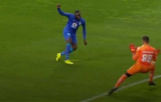 Pedro Trigueira destaca-se em resposta a investidas a curtas distâncias – FC Porto 4-3 Moreirense FC
