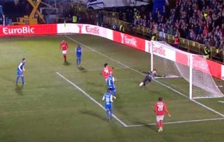 Tiago Guedes faz defesa espetacular entre outras intervenções vistosas – CDC Montalegre 0-1 SL Benfica