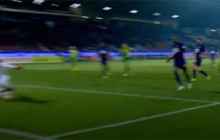 António Filipe retarda golo em duas defesas complicadas – GD Chaves 2-1 CD Tondela