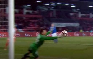 Caio Secco possibilita empate em várias defesas antes de lesão – CD Aves 1-1 CD Feirense