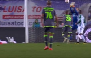 Cristiano Figueiredo assegura empate com duas defesas no final – Vitória FC 1-1 Sporting CP