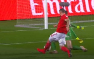 Helton Leite intervém entre desvios e defesas incompletas – SL Benfica 5-1 Boavista FC