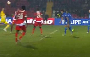 Quentin Beunardeau protagoniza defesas espetaculares – CD Aves 0-1 FC Porto