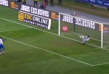 Renan Ribeiro defende, erra e é herói no penalti defendido para dar Taça da Liga ao Sporting CP
