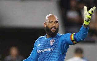 Tim Howard anuncia retirada para o final de 2019