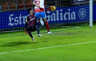 Cristián Álvarez defende quase tudo de forma espetacular – CD Lugo 1-2 Zaragoza