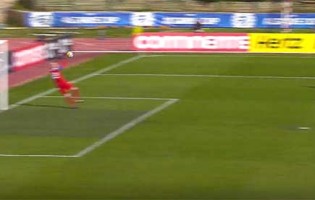 Sandra Sigurdardottir faz várias defesas entre dificuldades e espetáculo – Islândia 0-0 Canadá