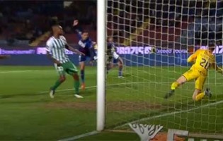 Léo Jardim destaca-se em duas defesas espetaculares – GD Chaves 1-1 Rio Ave FC