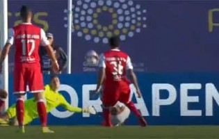 Tiago Sá fecha a baliza em dupla-defesa e voo espetaculares – Vitória FC 0-1 SC Braga