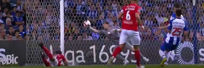 Iker Casillas garante vitória em defesa espetacular no último grito – FC Porto 1-0 CD Santa Clara