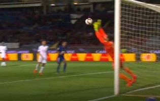 Muriel Becker voa em defesa vistosa – GD Chaves 2-2 Os Belenenses