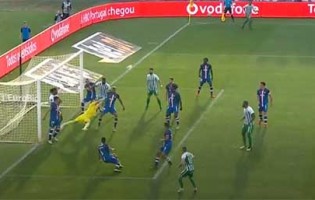Quentin Beunardeau faz defesa espetacular – Rio Ave FC 0-2 CD Aves