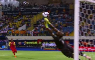Fabien Farmolle voa para defesa vistosa no final do encontro – Gana 2-2 Benim (CAN)