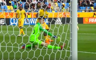 Ilan Meslier e Youssouf Koita assinam defesas vistosas – França 3-2 Mali (Mundial sub-20)