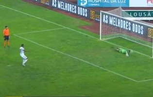Tiago Pereira estreia-se e defende duas grandes penalidades na decisão – Académica 2-2 SC Farense (Taça da Liga)